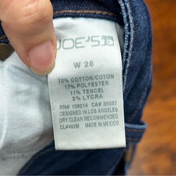 Joes jeans cuffed Capri - Picture 4 of 5